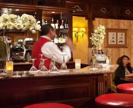 Mayfair Hotel Parigi
