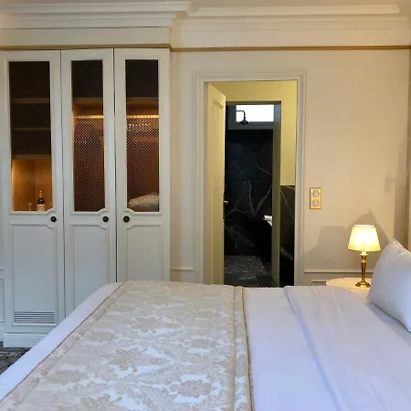 Mayfair Parigi