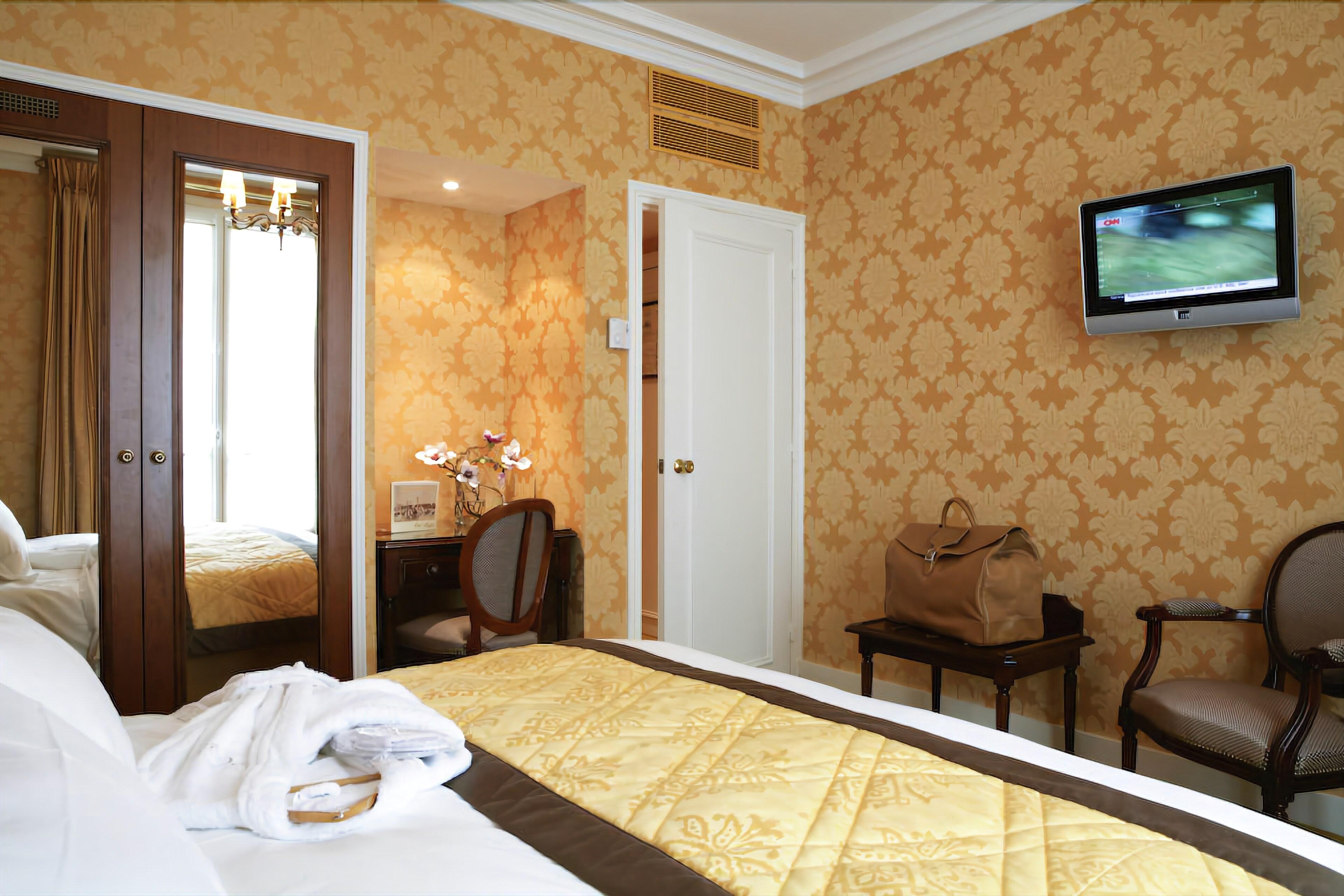 Mayfair Paris