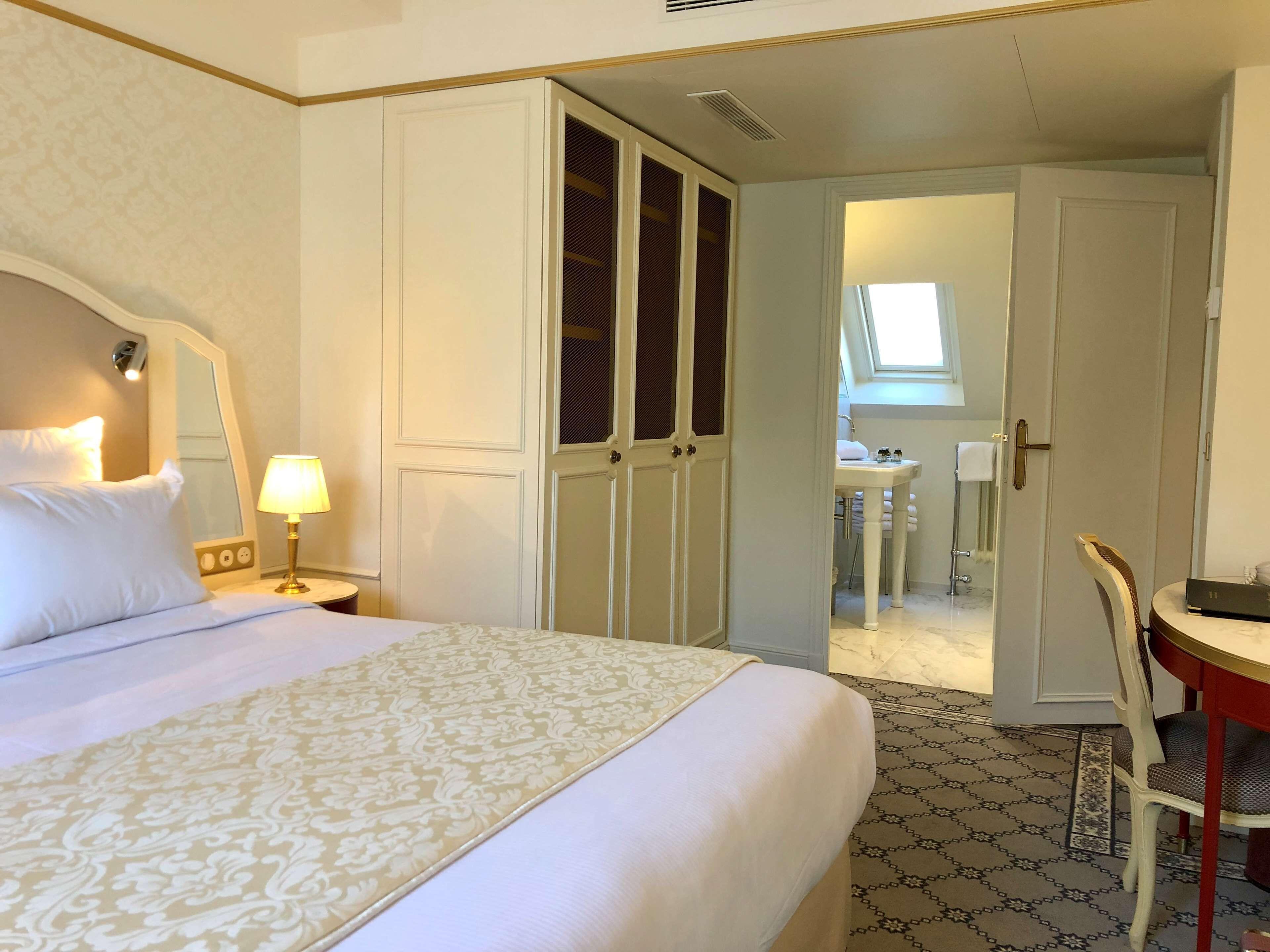 Mayfair Hotel